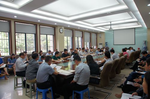 学校召开期末本科教学工作会议