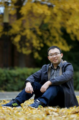 西北大学创新论坛第一千七百九十二讲：全息QCD：从黑洞热力学到QCD物态方程