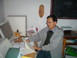 西北大学创新论坛第七百九十六讲：Dynamics of a diffusive prey-predator system with predator-taxis and prey-taxis